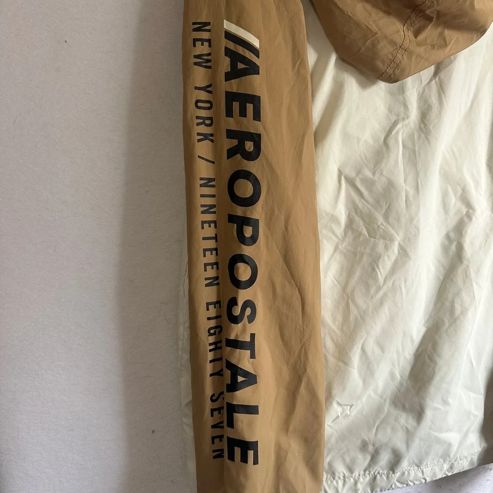 Aeropostale Mens Colorblock Windbreaker Jacket Tan Cream Hooded Size M RN 155511